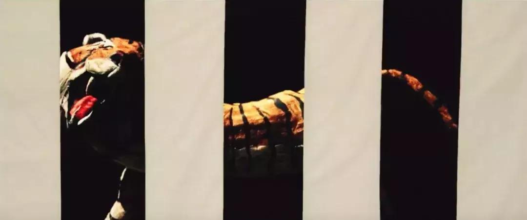 岛国鬼才！就这样，他拍出了年度爆款