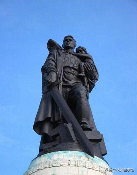 柏林危机最终导致哪个国家分裂,柏林危机导致哪个国家的分裂