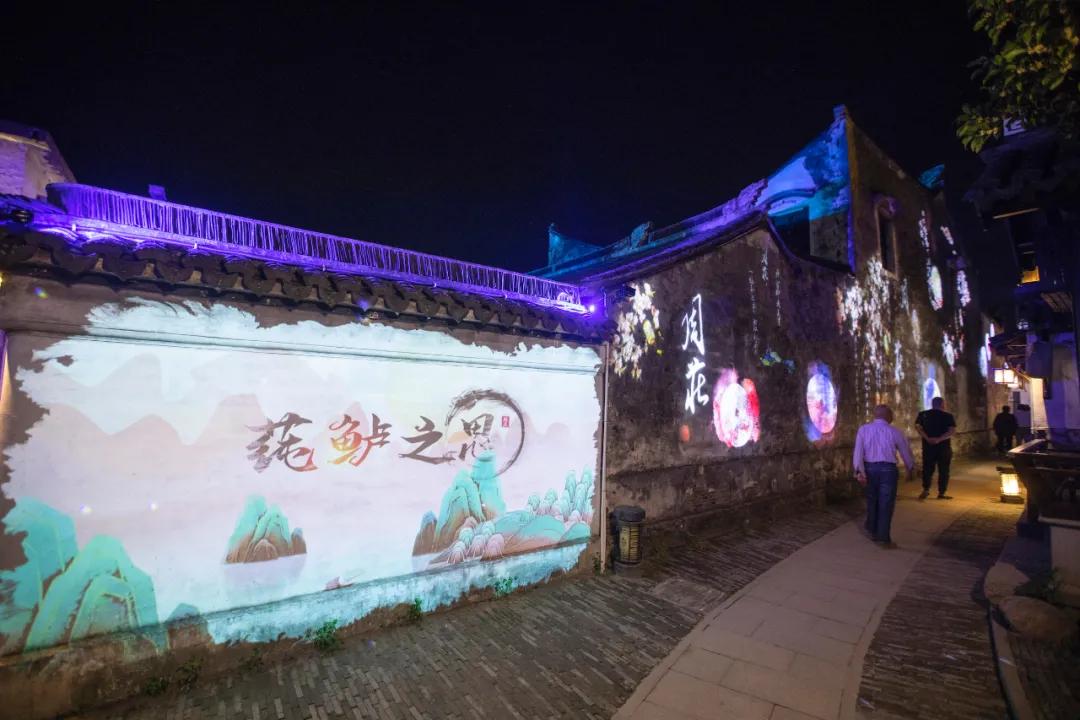 穿汉服赏花灯猜灯谜,苏州周庄古镇汉服