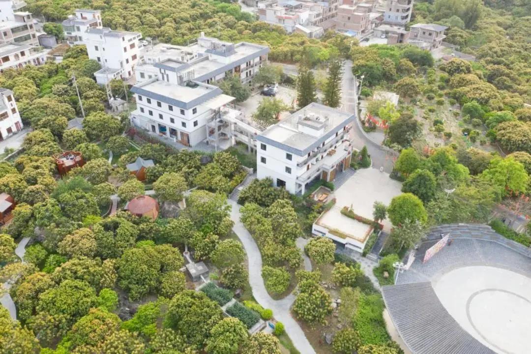 在大山深处幽静绝美的村落,深藏大山中的村落