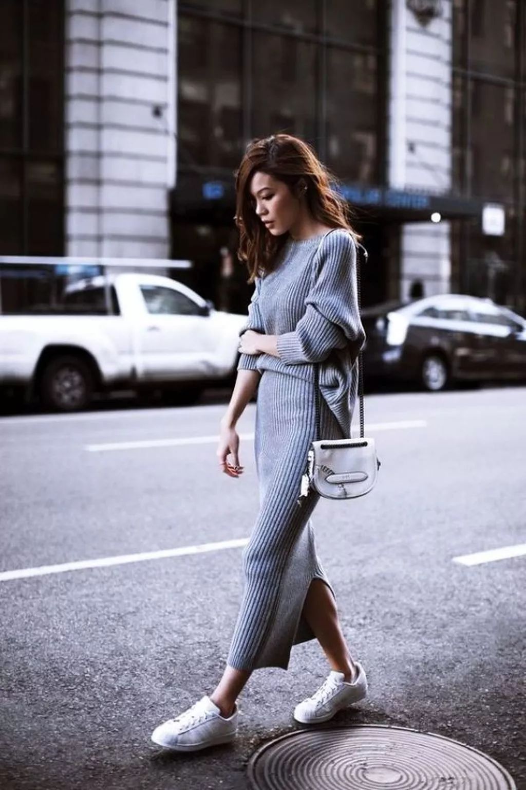 冬天气质淑女型穿搭,穿清冷慵懒风衣服