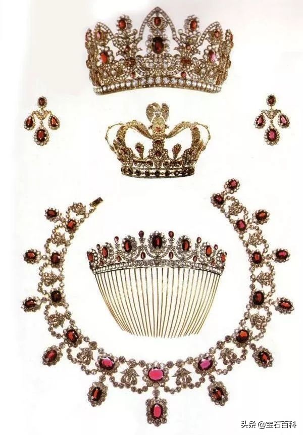 戴红宝石,戴红宝石的女人