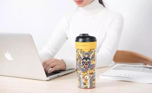 新年守财开运!故宫推出这“不倒杯”,让你“财不倒,稳当当”