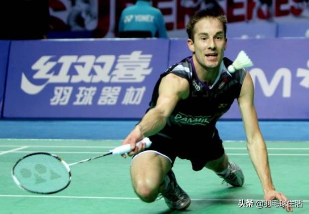 羽毛球步法总是差一步,羽毛球步法与发力技巧