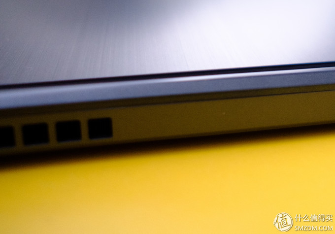 机械革命s120198gb256gssd,5000到6000i7游戏本性价比最高