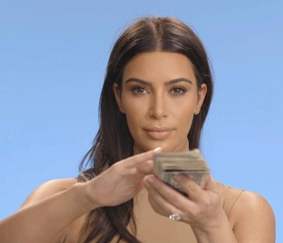 乔欣的包能装下什么,乔欣真的很有钱吗