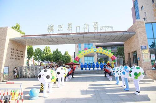 郑州快乐足球,郑州经开区校园足球比赛