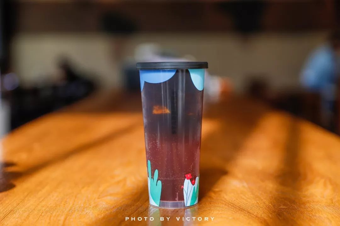 星巴克玩味冰调混合一起,星巴克玩味冰调系列视频