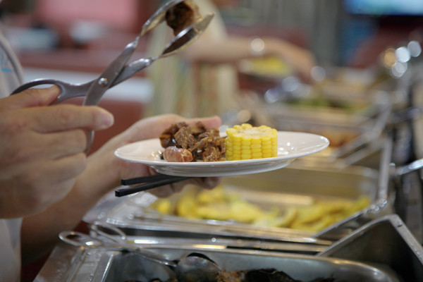 珠澳海湾夜游，看遍左手澳门右手珠海的繁华