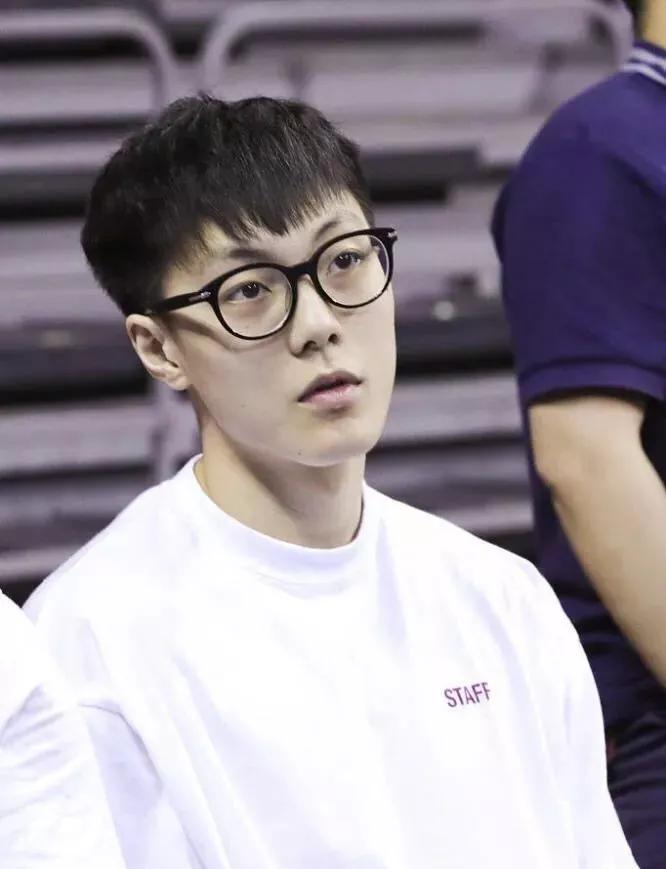 拜托，千万别让萧亚轩看到这些国家体坛中的鲜肉帅哥