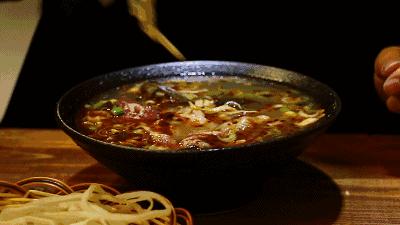 苦等西安初雪？不如花一顿饭钱从西安出发，过把冬天的瘾