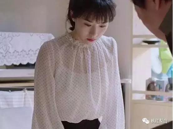 苏明玉和大嫂二嫂哪个关系好,苏明玉二嫂穿的小鞋子