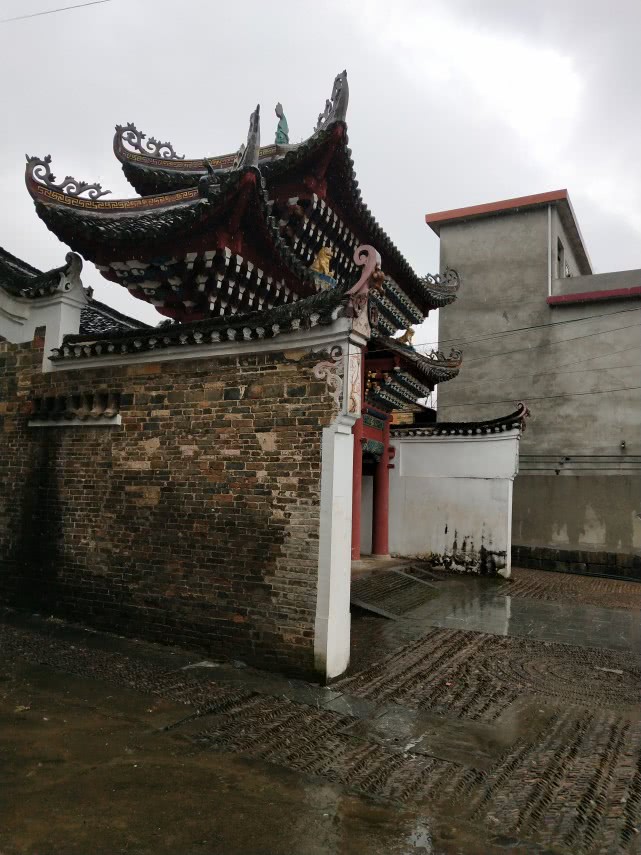 国家重点*物文**，这样的燕窝楼门楼，据说全国仅有两座