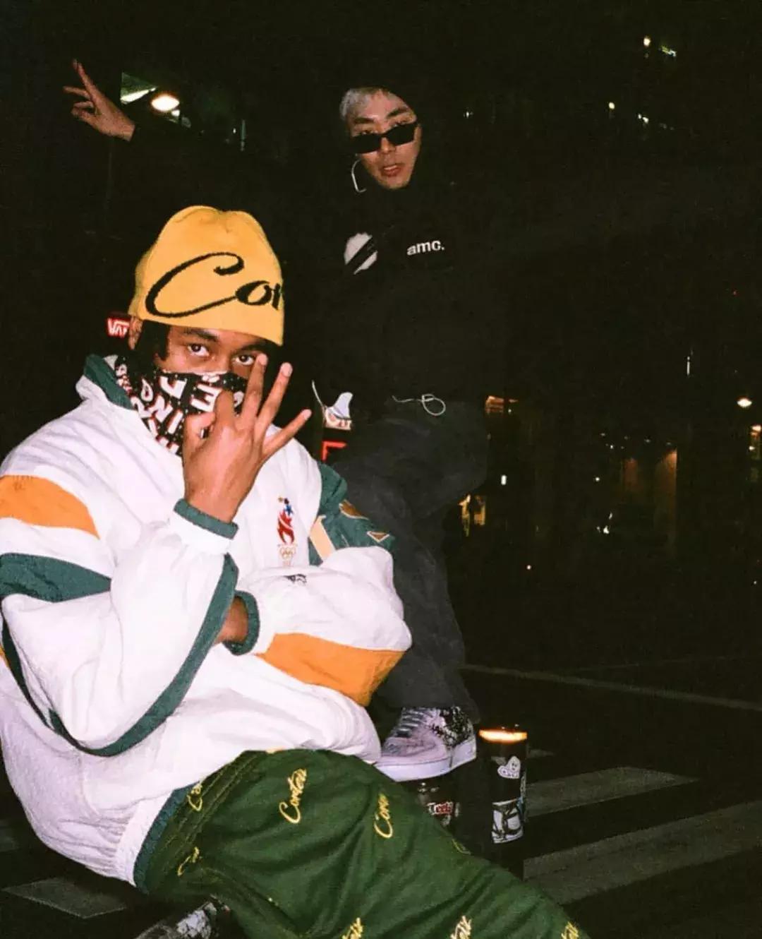 女性穿vans还是aj好,夏天穿vans还是aj