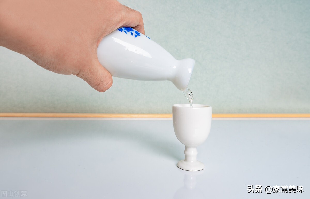 白酒没密封好放一个月,白酒真的存放越久越好吗