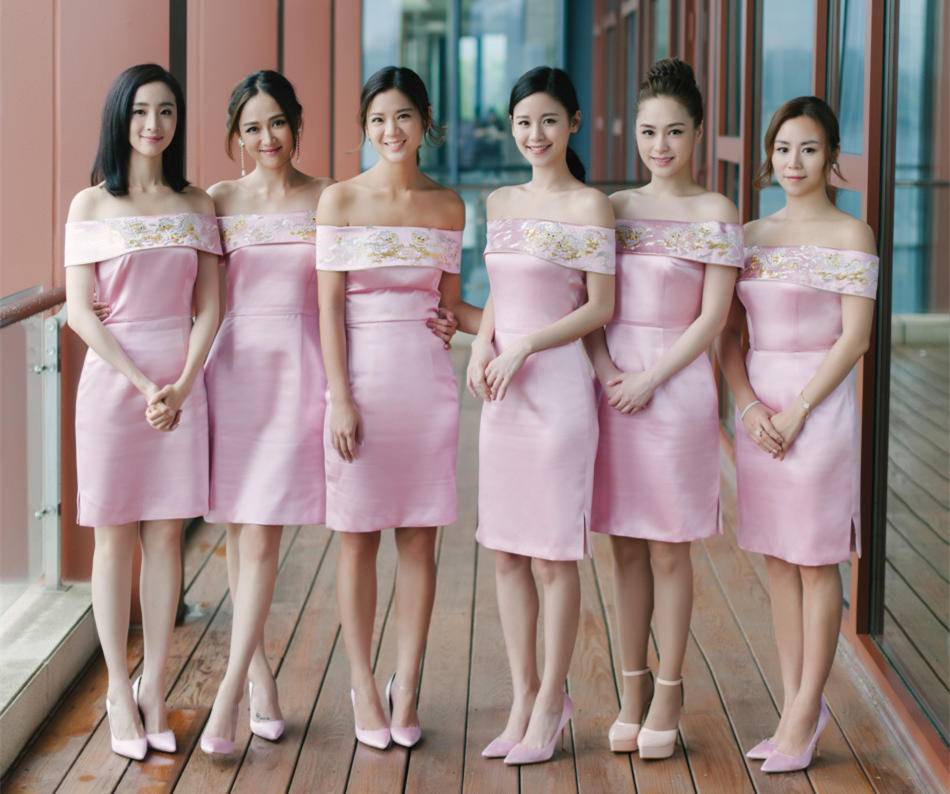 阿娇最漂亮的伴娘服,阿娇伴娘服装图片