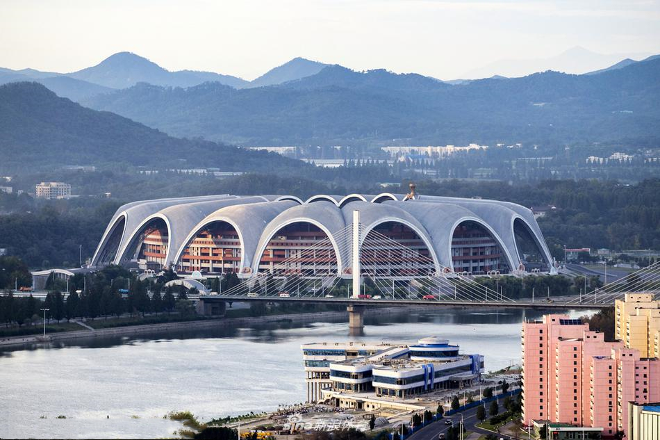 美国迈阿密硬石体育场,美国体育场