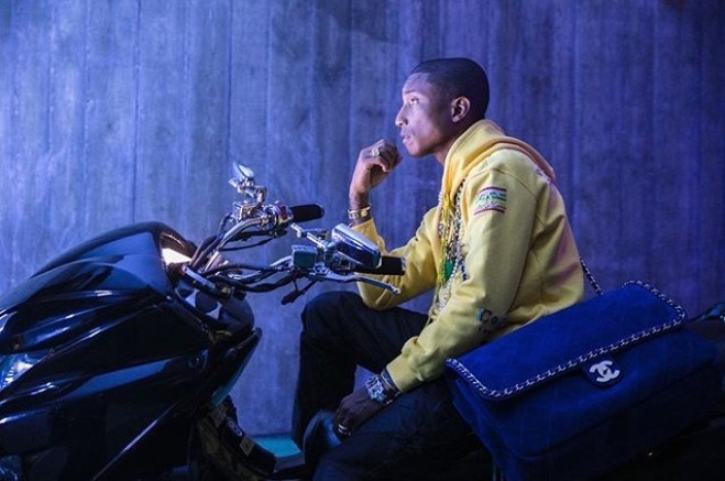 香奈儿帆布包offwhite联名款,香奈儿联名款帆布包