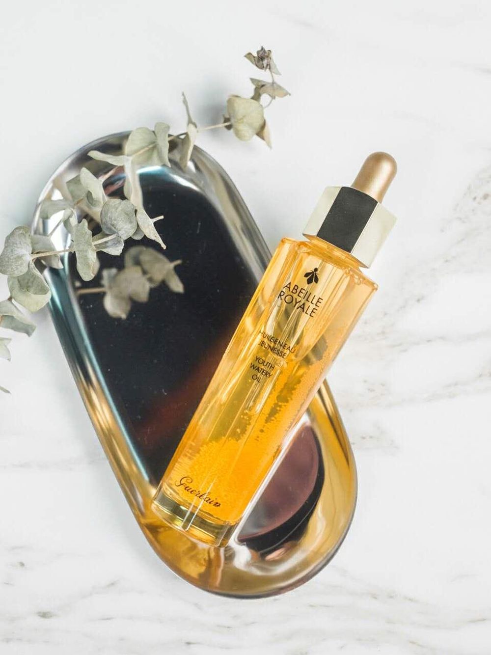 推荐几款好用的美白精华液,温和不刺激的去黄美白精华液