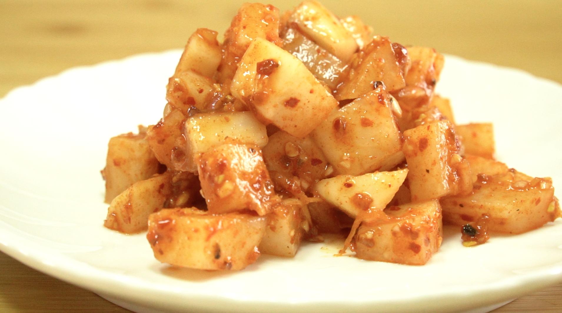 做辣白菜的辣酱怎么做好吃 (做辣白菜的辣酱有哪些)