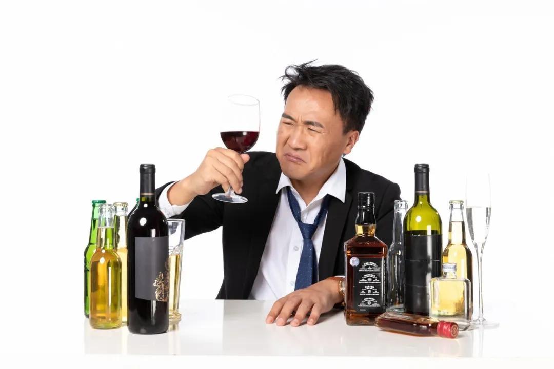 宁愿喝酒也不失眠,宁愿喝酒也不喝中药