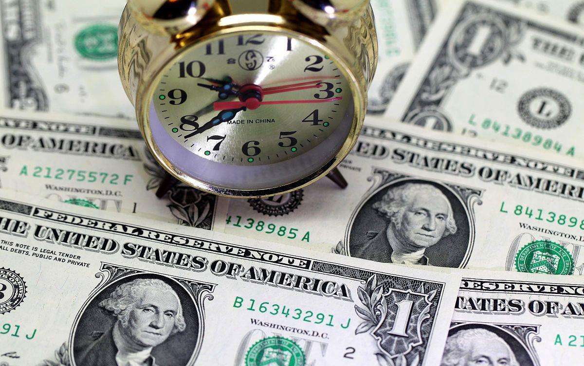 美国国债抛售美指影响,国债对美债的影响