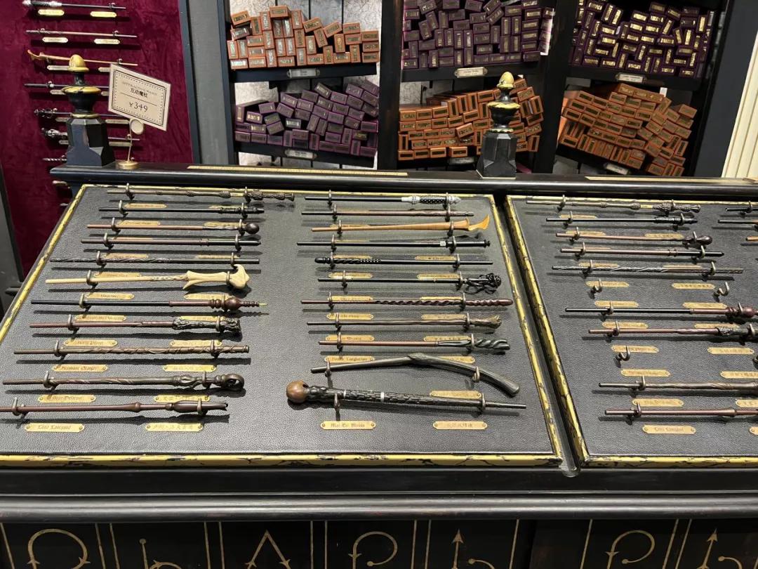 赞誉与吐槽一起飞：“流量王者”北京环球影城探查