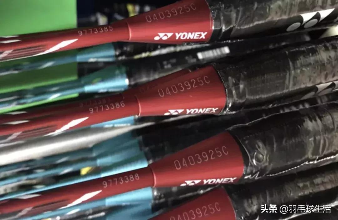 yonex尤尼克斯ax77羽毛球拍测评,yonex高端羽毛球拍各型号分析