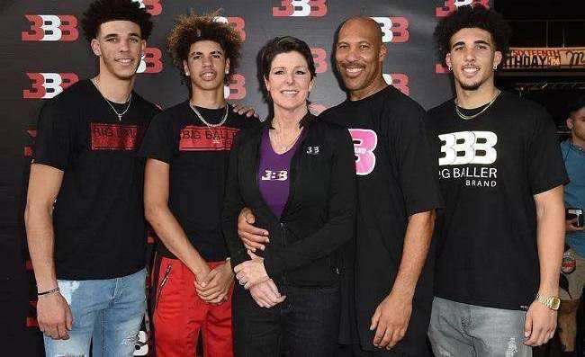 球哥鲍尔最后一战,球哥被交易后首次返回湖人主场