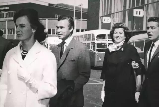 睡过2000多个妹子，他把软饭吃出了新高度