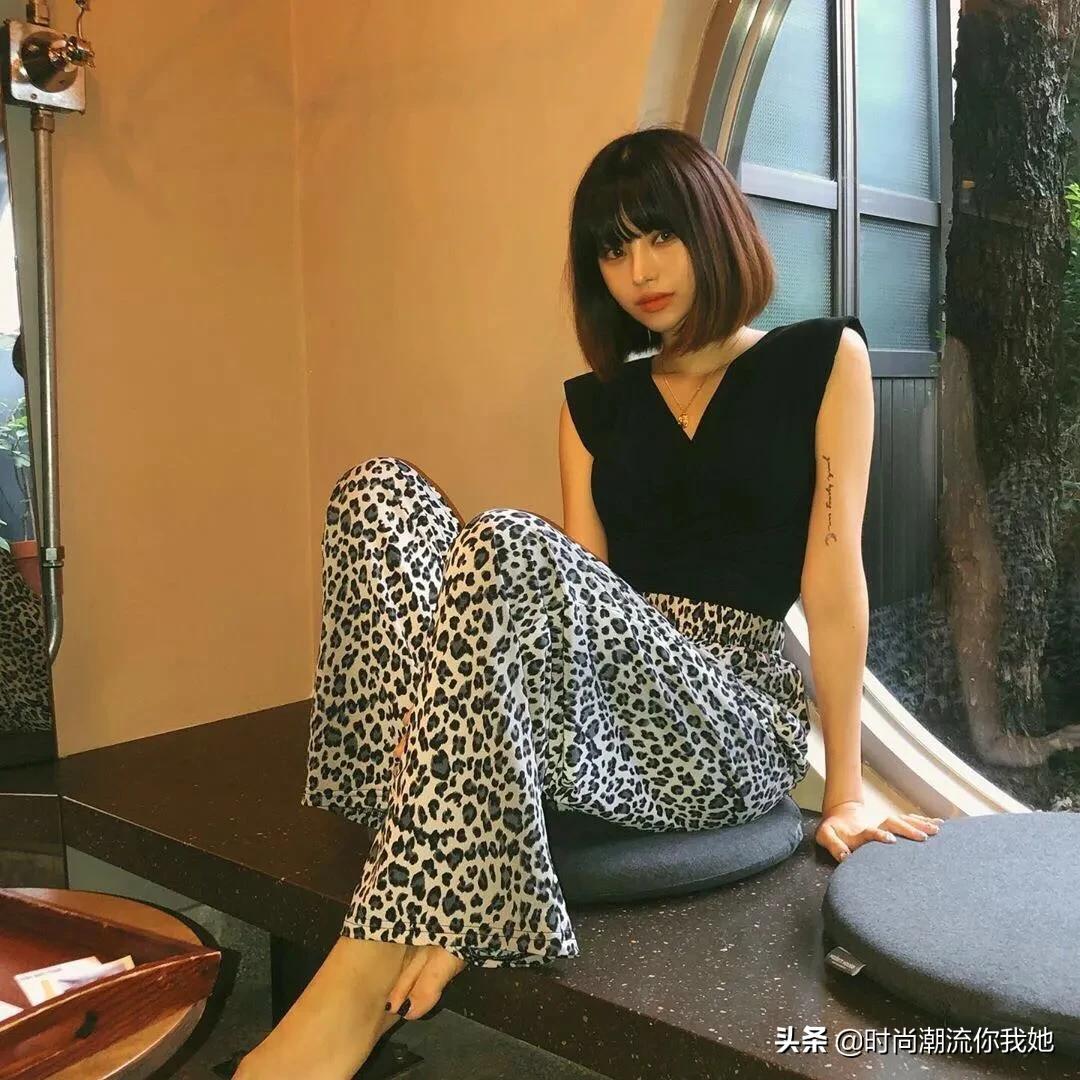 初秋最流行的全头烫,酷女孩初秋发型