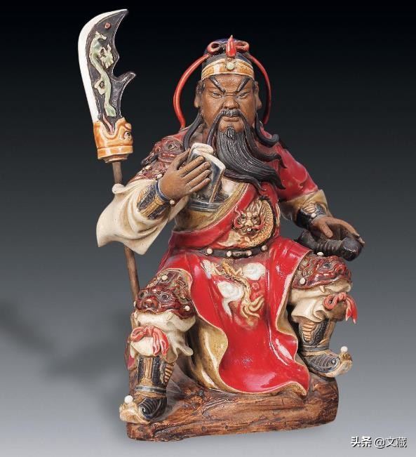 我能模仿所有宋瓷的“脸”,也有自己独特的“面”,我是石湾窑