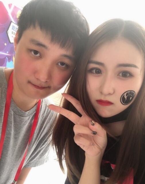 斗鱼直播蓝战非,斗鱼2019年度十大主播现在怎样了