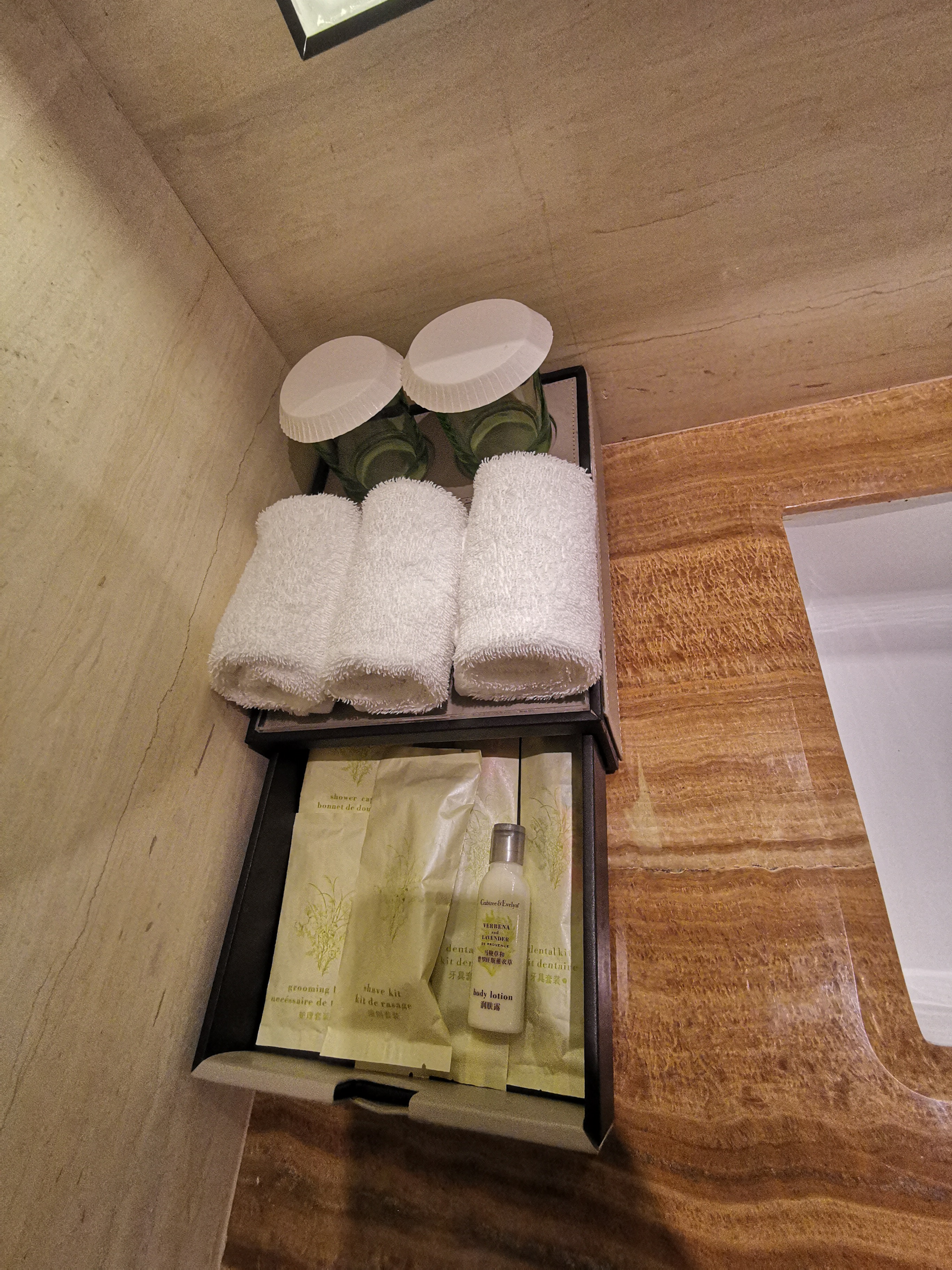 广州汇华希尔顿逸林酒店月饼,广州汇华希尔顿逸林酒店自助餐厅