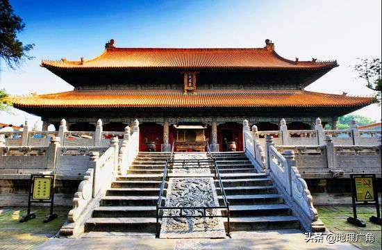 世界十大宗教圣地排名,世界三大宗教发源地和分布地区