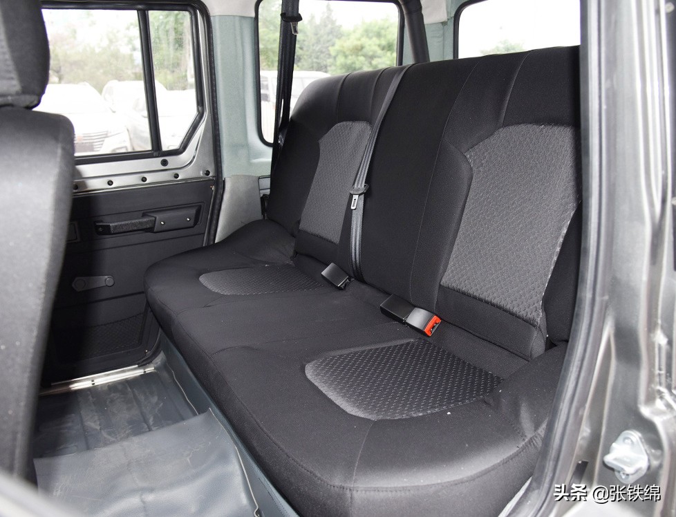 最新款北京212与老款比较,最新款北京212概念车帅到爆