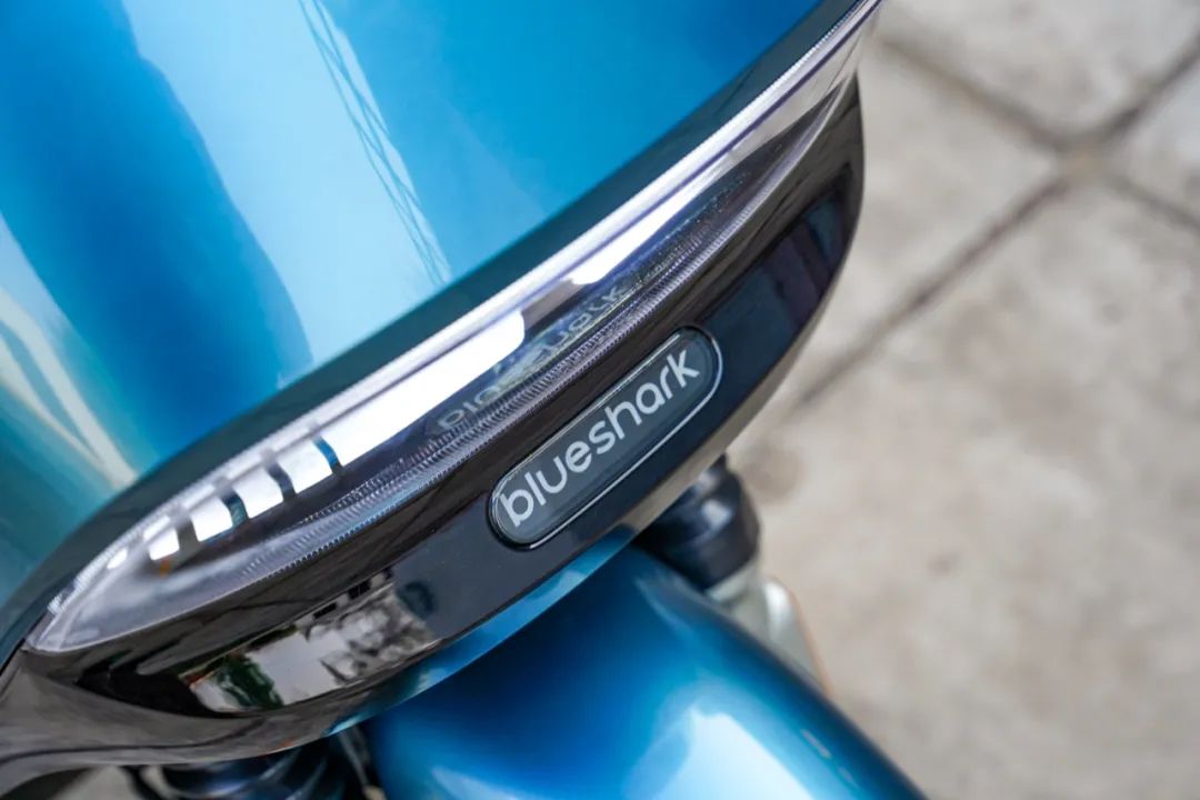 蓝鲨r1电摩官网,蓝鲨智能电摩r1