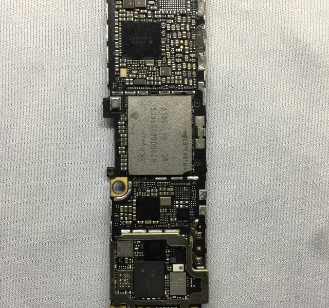 iphone6s进水换主板价格,iphone6s进水黑屏维修多少钱