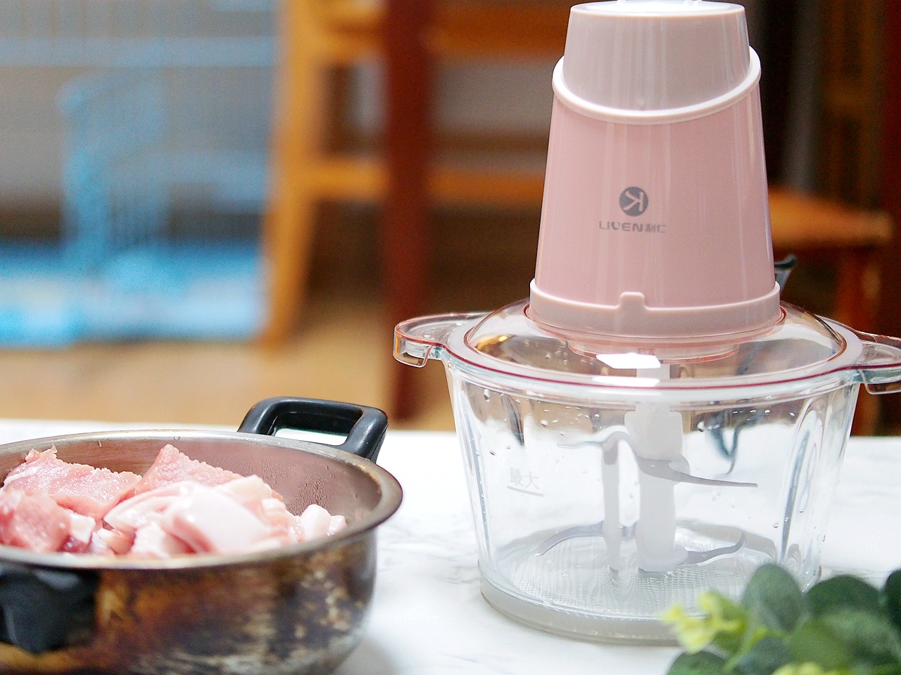 大功率家用饺子馅绞肉机,绞肉机小型家庭厨房必备