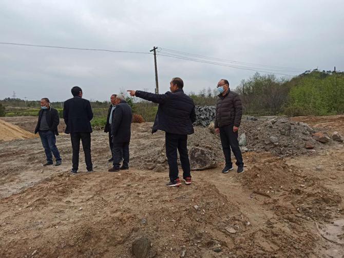 湖北“最帅快递小哥”，放弃人才引进，毅然返乡，获重大表彰