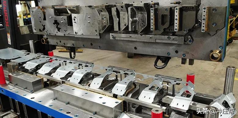 冲压模具设计入门40课,鱼眼端子冲压模具设计