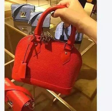 30岁十款必买轻奢包包,奢侈品包包入门