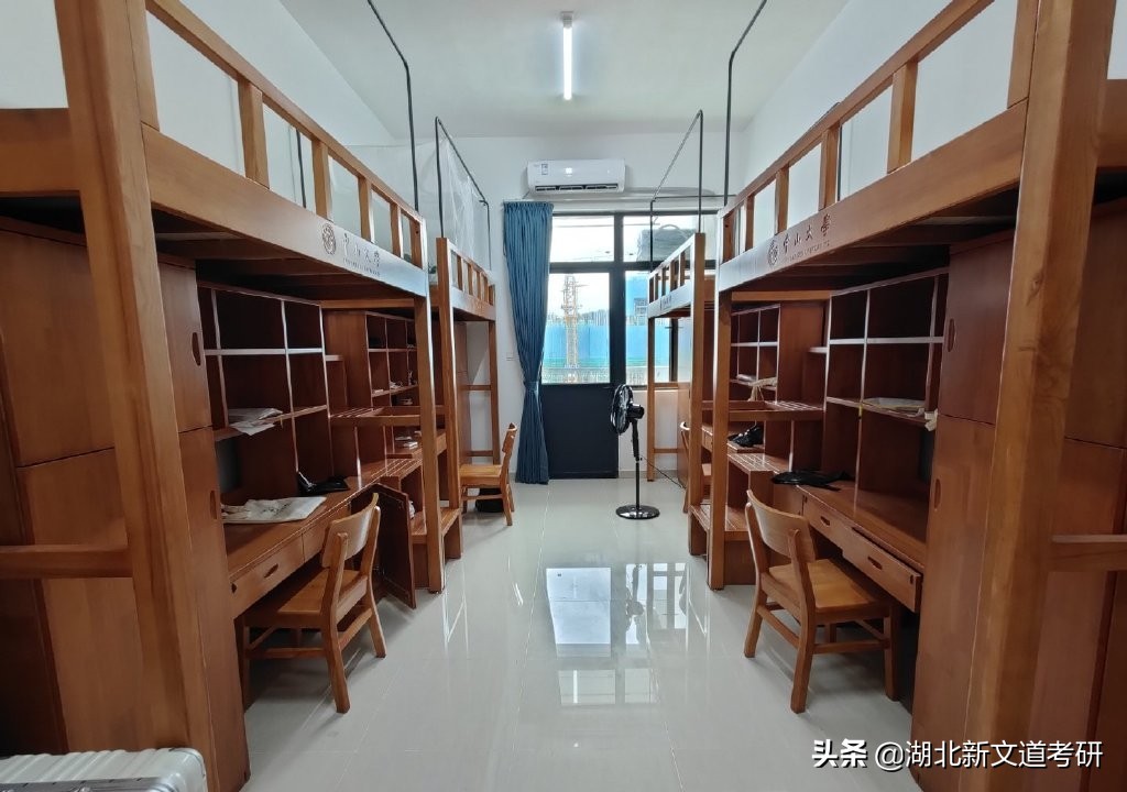 高校宿舍上床下桌天花板,高校宿舍叙利亚风格