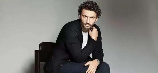 乔纳斯考夫曼男高音,男高音歌唱家乔纳斯考夫曼