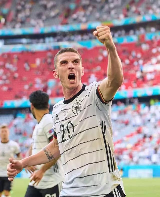 欧洲杯足球盛宴如何观看,欧洲杯足球盛宴女主持人