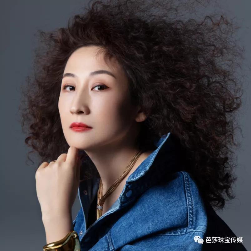 想伪装成专业又时髦的“芭珠编辑”吗？私藏书单首次公开