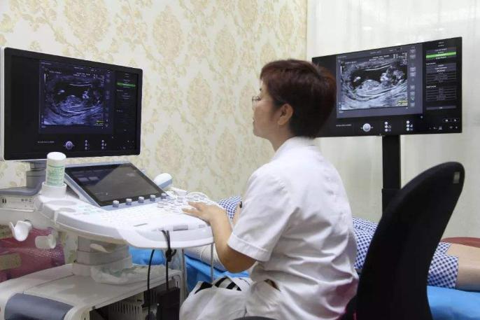 孕妈孕35周胎动厉害,怀孕38周胎监显示宫缩强度28%