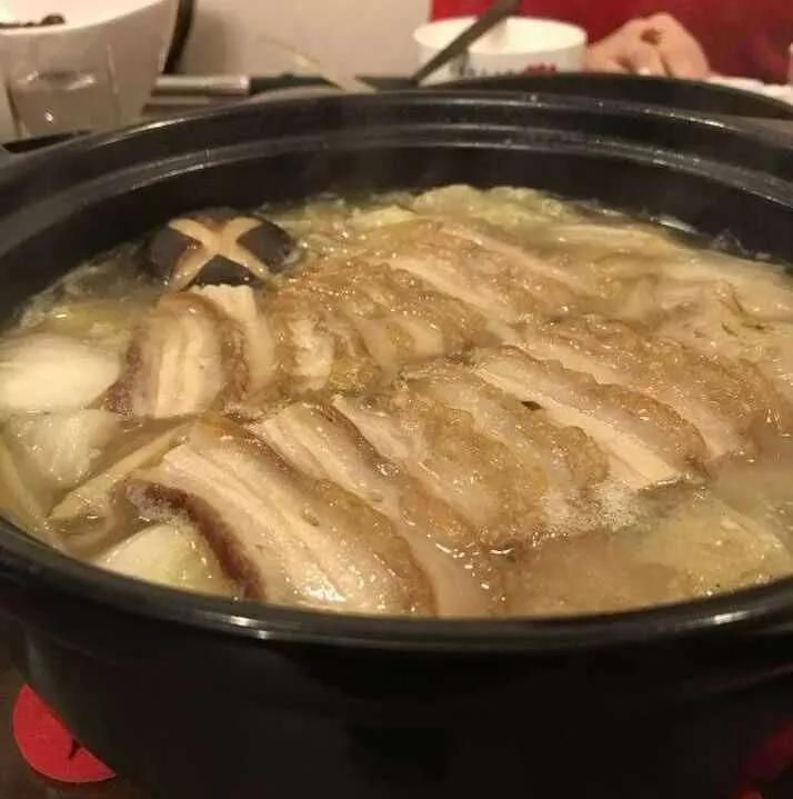 驴肉比烤鸭还传统的老北京美食,天福号炉肉正宗吃法