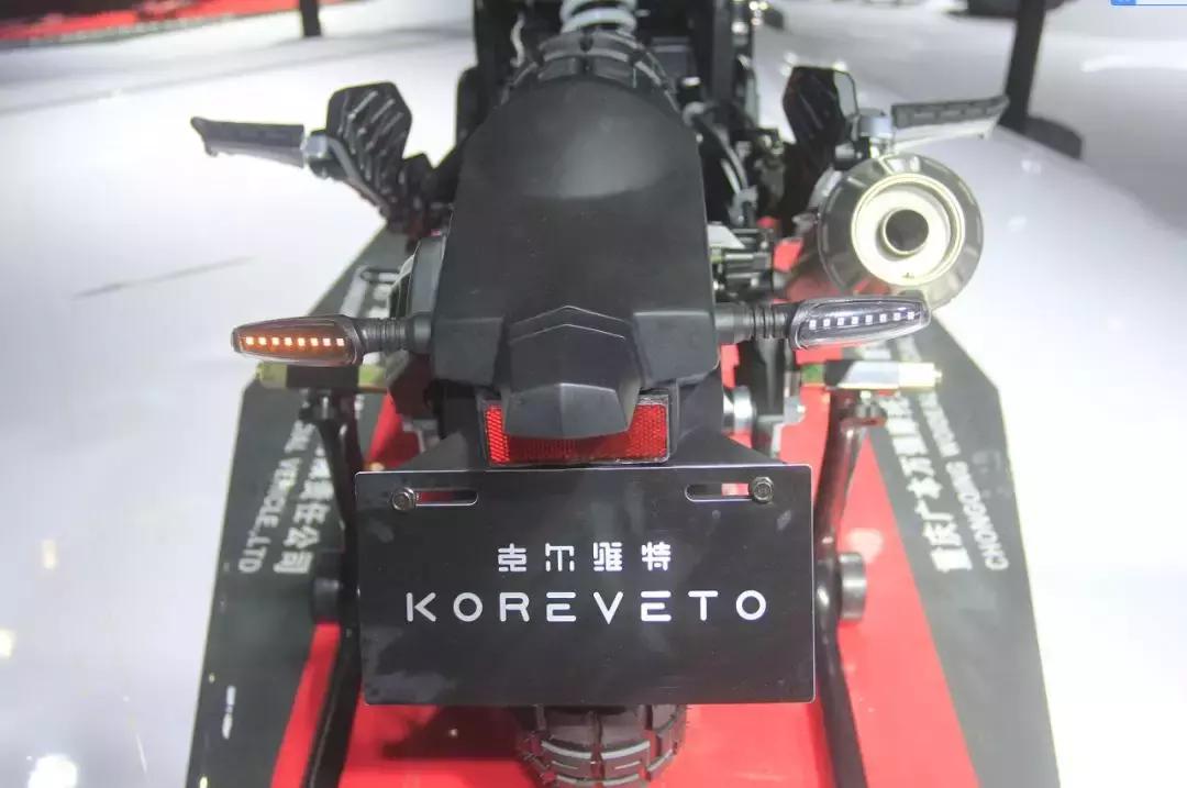 mini科尔维特多少钱一辆,克尔维特兰博300复古跑车