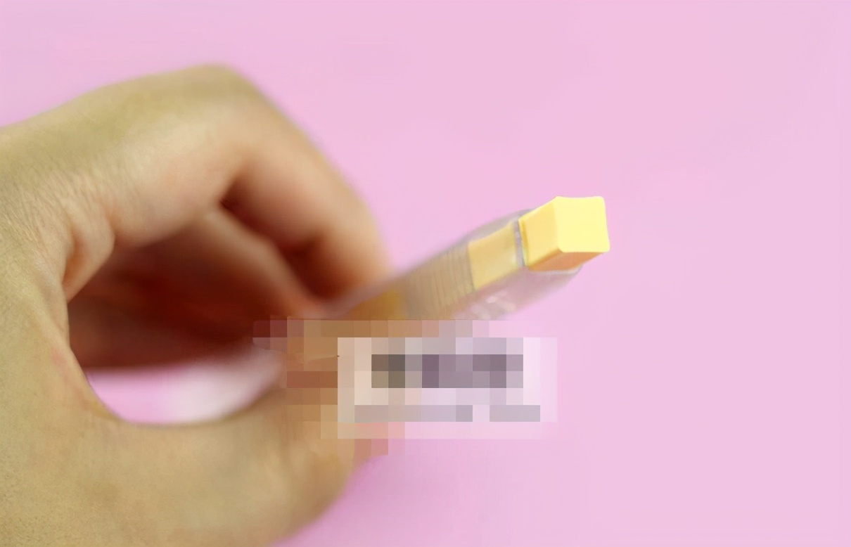 爸爸把孩子作业撕掉,爸爸把孩子的作业撕碎